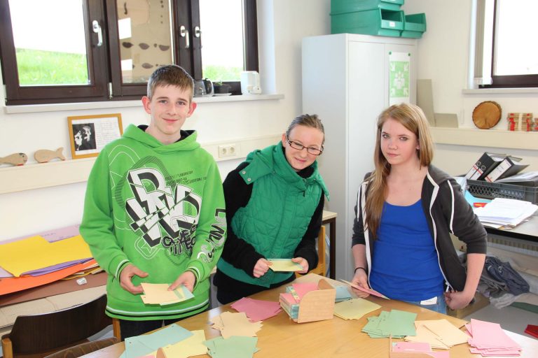 Schüler*innen erhalten im Berufsbildungswerk Südhessen einen Einblick in den beruflichen Alltag mit dem Berufsorientierungsprojekt BOP