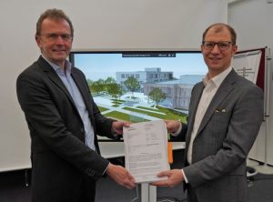 Torsten Denker und Jan Weckler geben Startschuss für Neubau